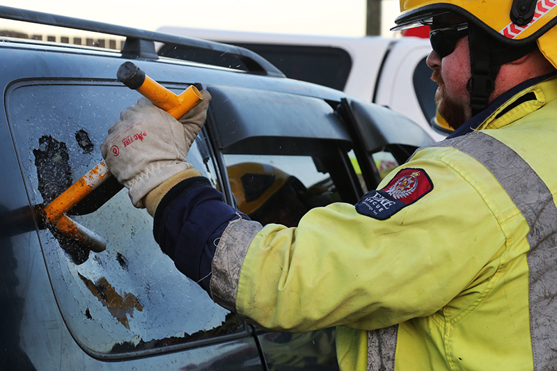 Volunteer Fire Brigade : Edgecumbe : New Zealand : Business News Photos : Richard Moore : Photographer